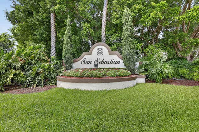 1561 Barcelona Way, Weston, FL 33327
