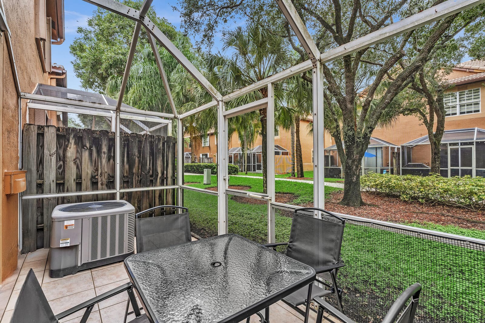 1561 Barcelona Way, Weston, FL 33327 photo 22