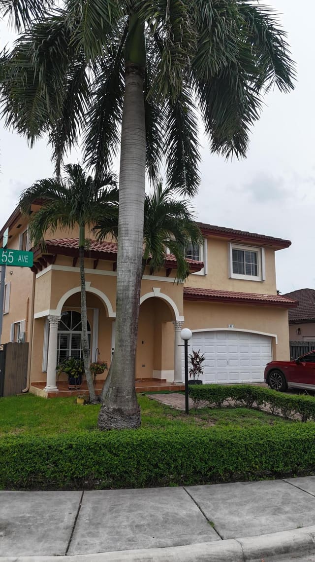 1811 SW 155TH Avenue, Miami, FL 33185