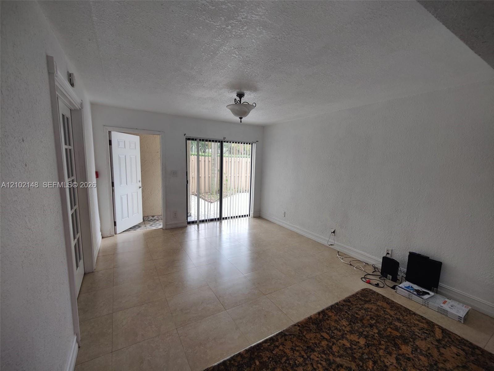 616 Executive Center Drive 107 — photo 9