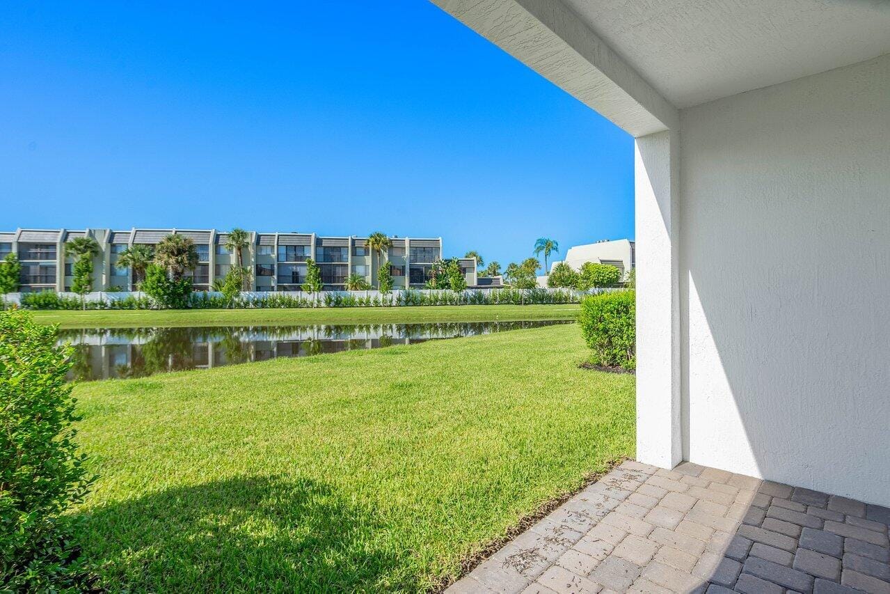 6758 Broadwater Lane, Lake Worth, FL 33467 photo 20