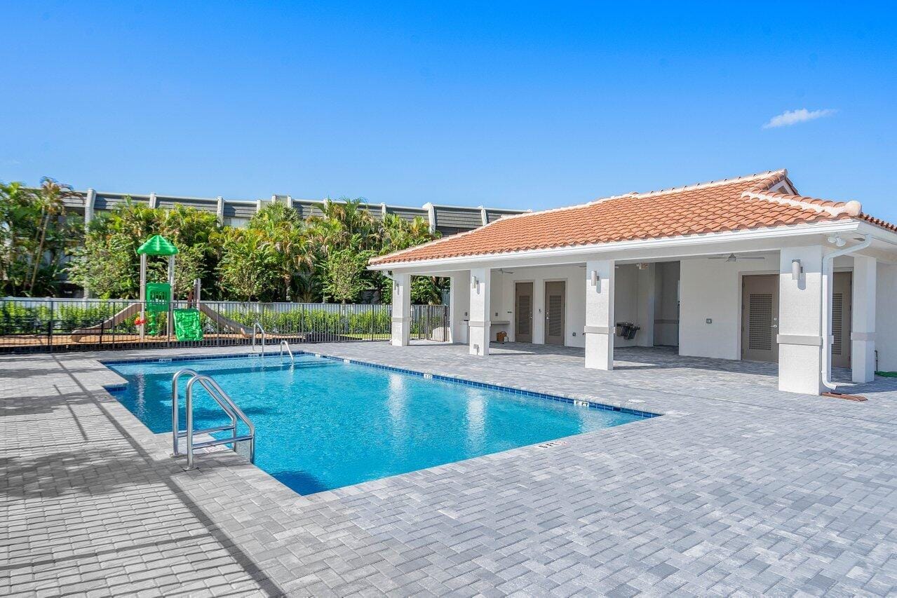 6758 Broadwater Lane, Lake Worth, FL 33467 photo 23