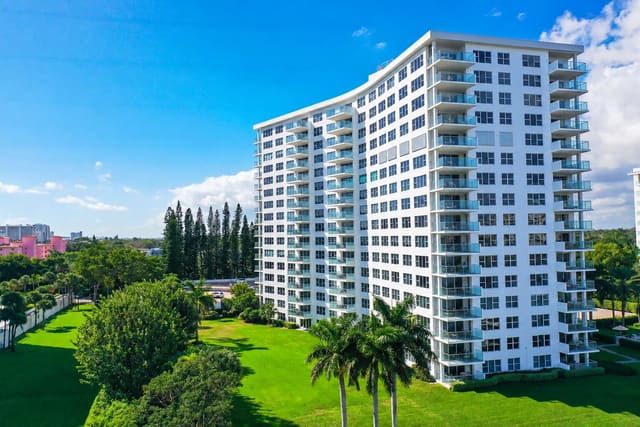 875 E CAMINO REAL 7E, Boca Raton, FL 33432