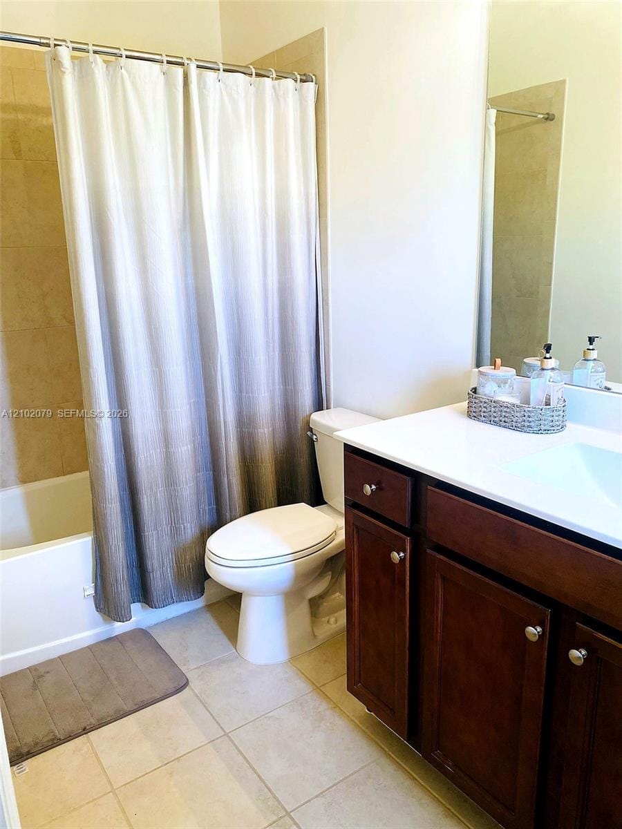 10492 W 33rd Lane, Hialeah, FL 33018 photo 11