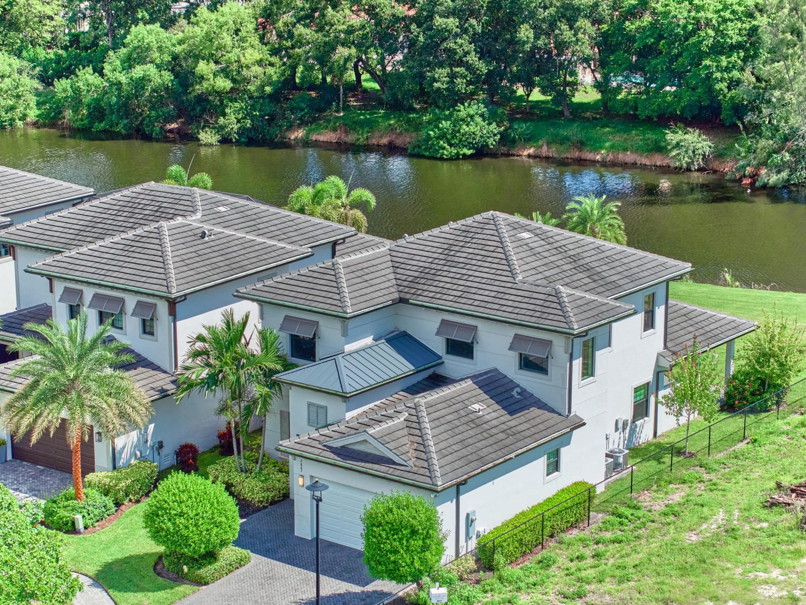 3 bedroom home for sale at 2807 GIN BERRY, West Palm Beach, FL 33401 — $1,375,000