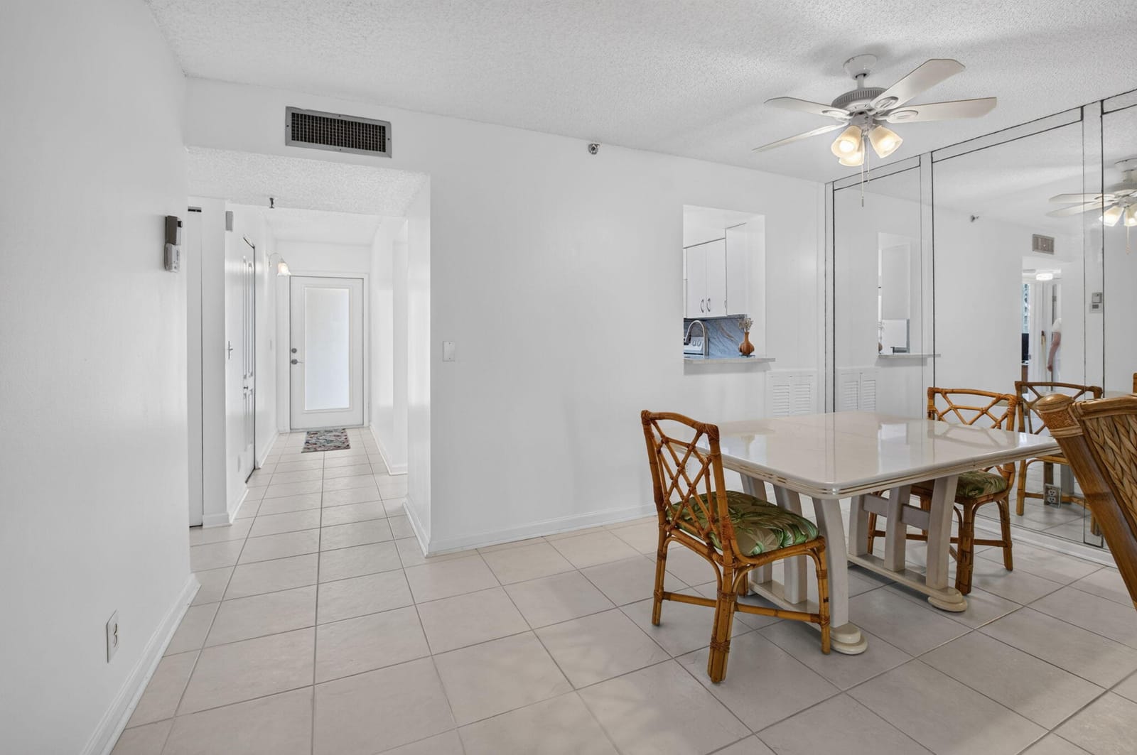 14527 BONAIRE Boulevard 110 — photo 9