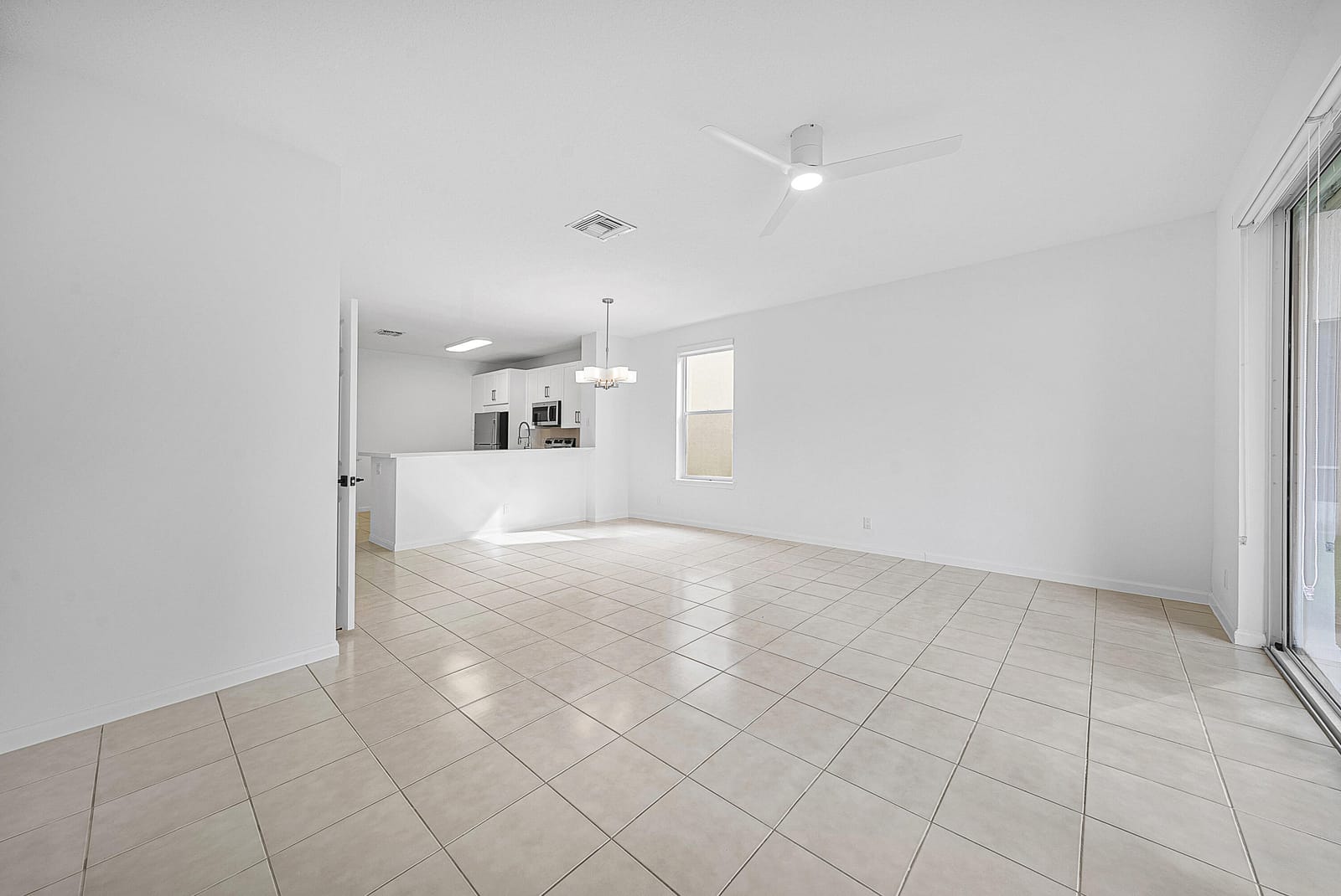 9688 Porta Leona Lane — photo 12