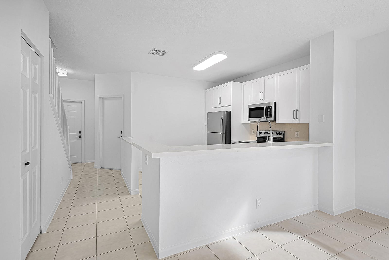 9688 Porta Leona Lane — photo 5