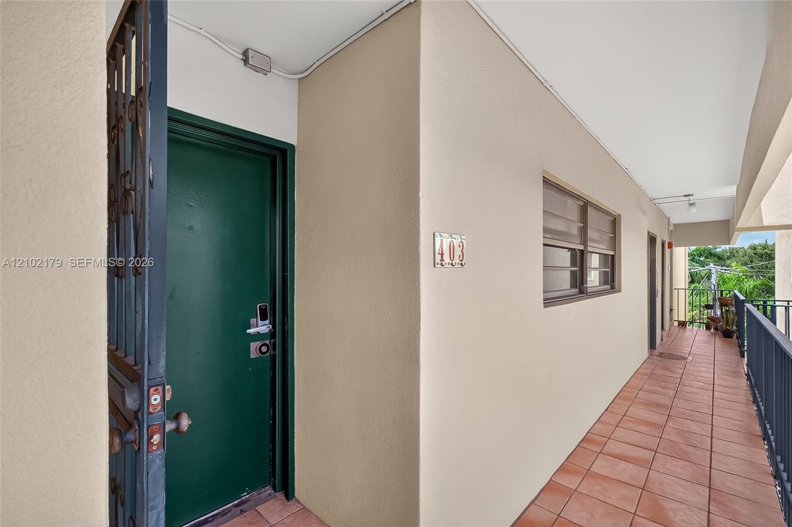 525 Coral Way 403, Coral Gables, FL 33134 photo 3