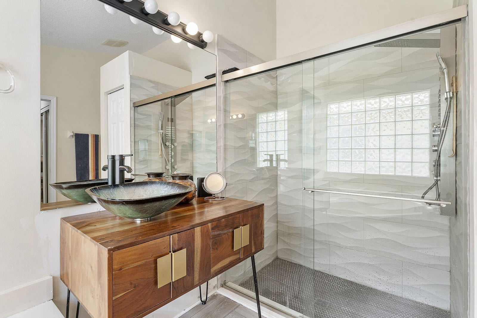 12092 APRILIA Drive — photo 10