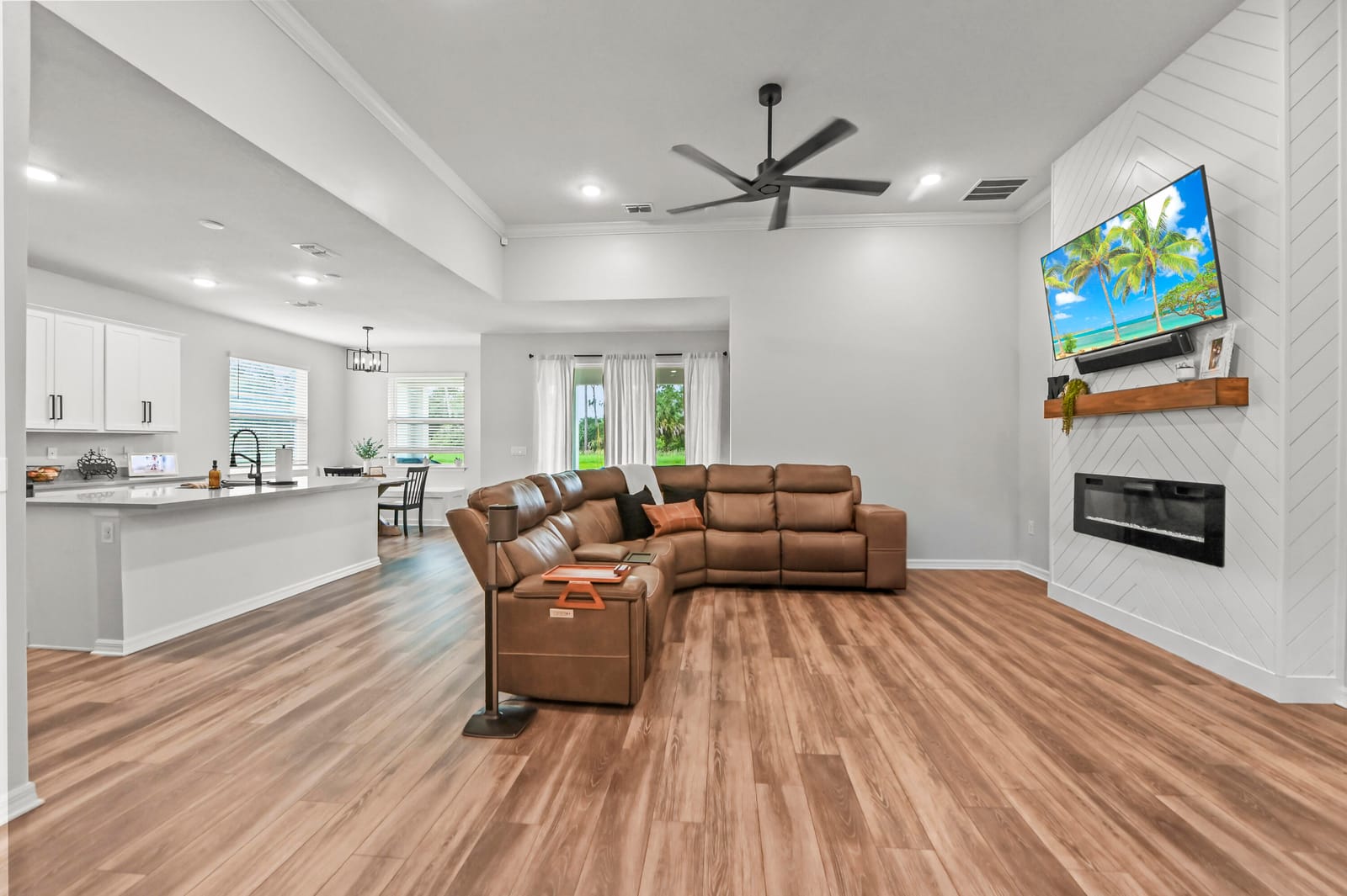 6128 NW DENSAW Terrace, Port St. Lucie, FL 34986 photo 9