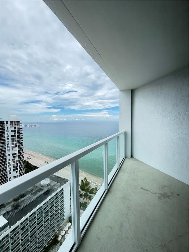 16699 Collins Avenue 2806, Sunny Isles Beach, FL 33160