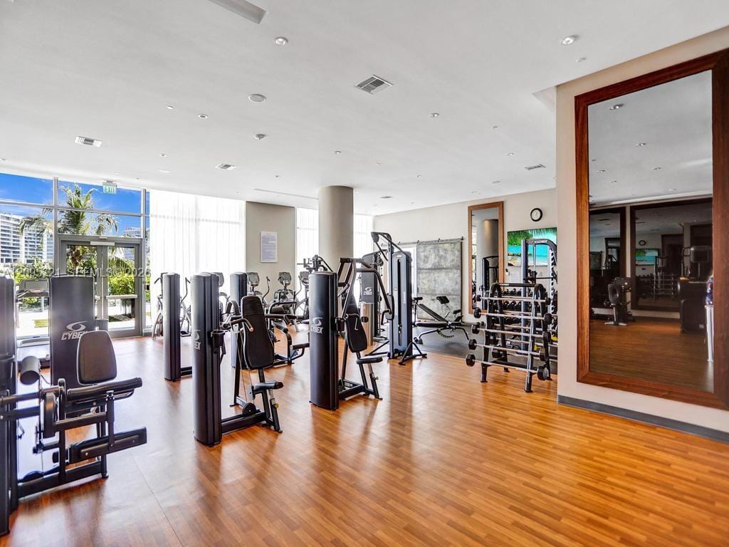 3300 NE 188th Street 210, Aventura, FL 33180 photo 21