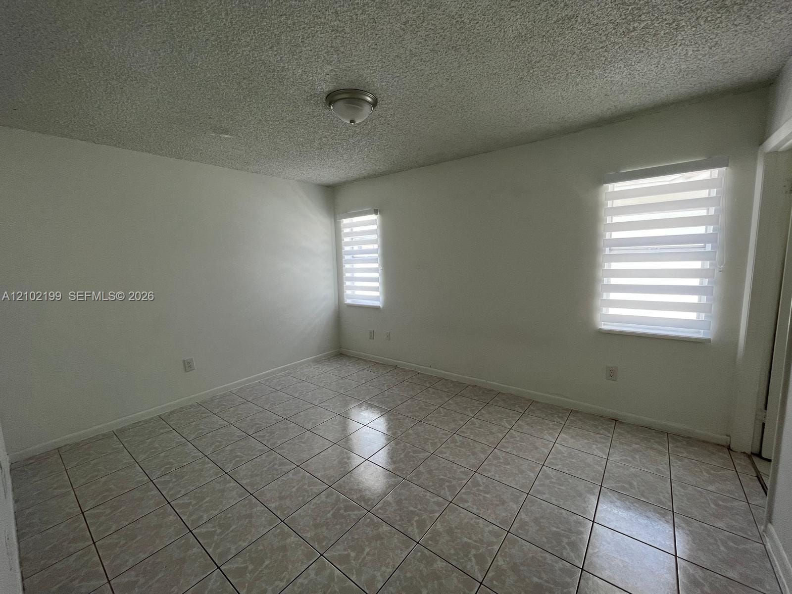 2682 W 74th Terrace, Hialeah, FL 33016 photo 13