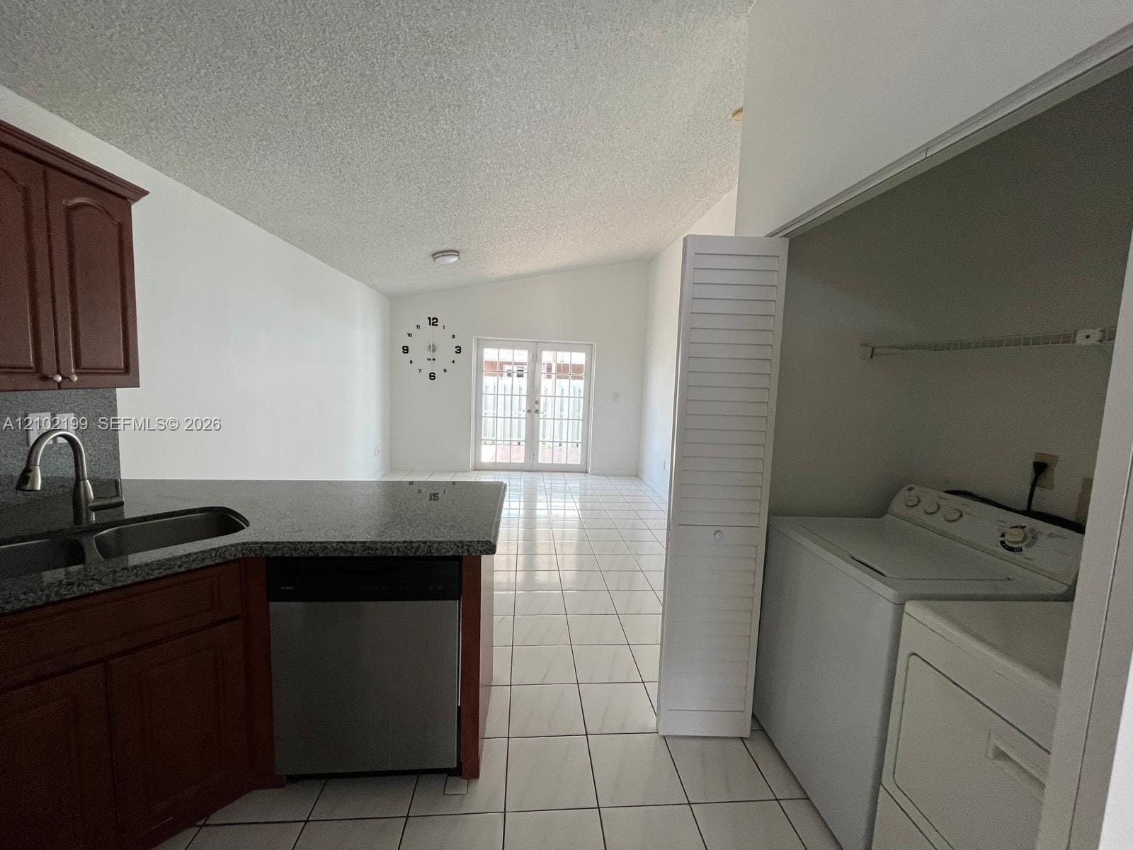 2682 W 74th Terrace — photo 8