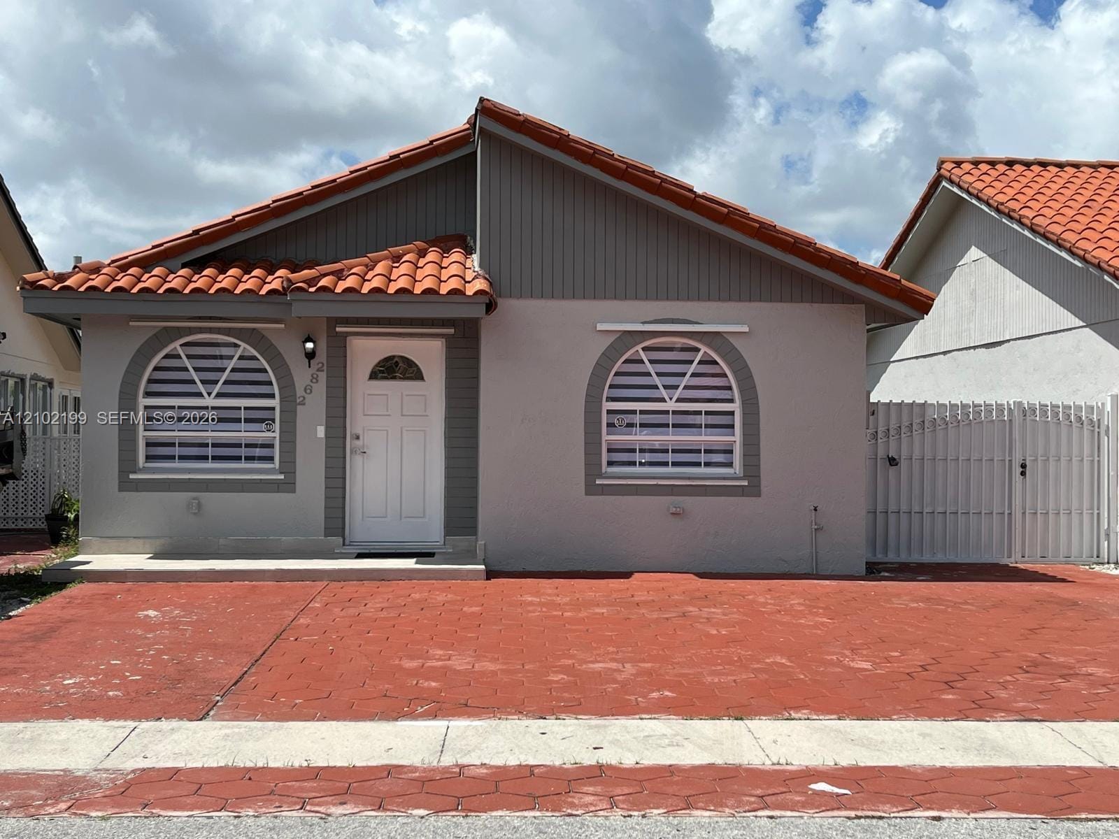 2682 W 74th Terrace, Hialeah, FL 33016