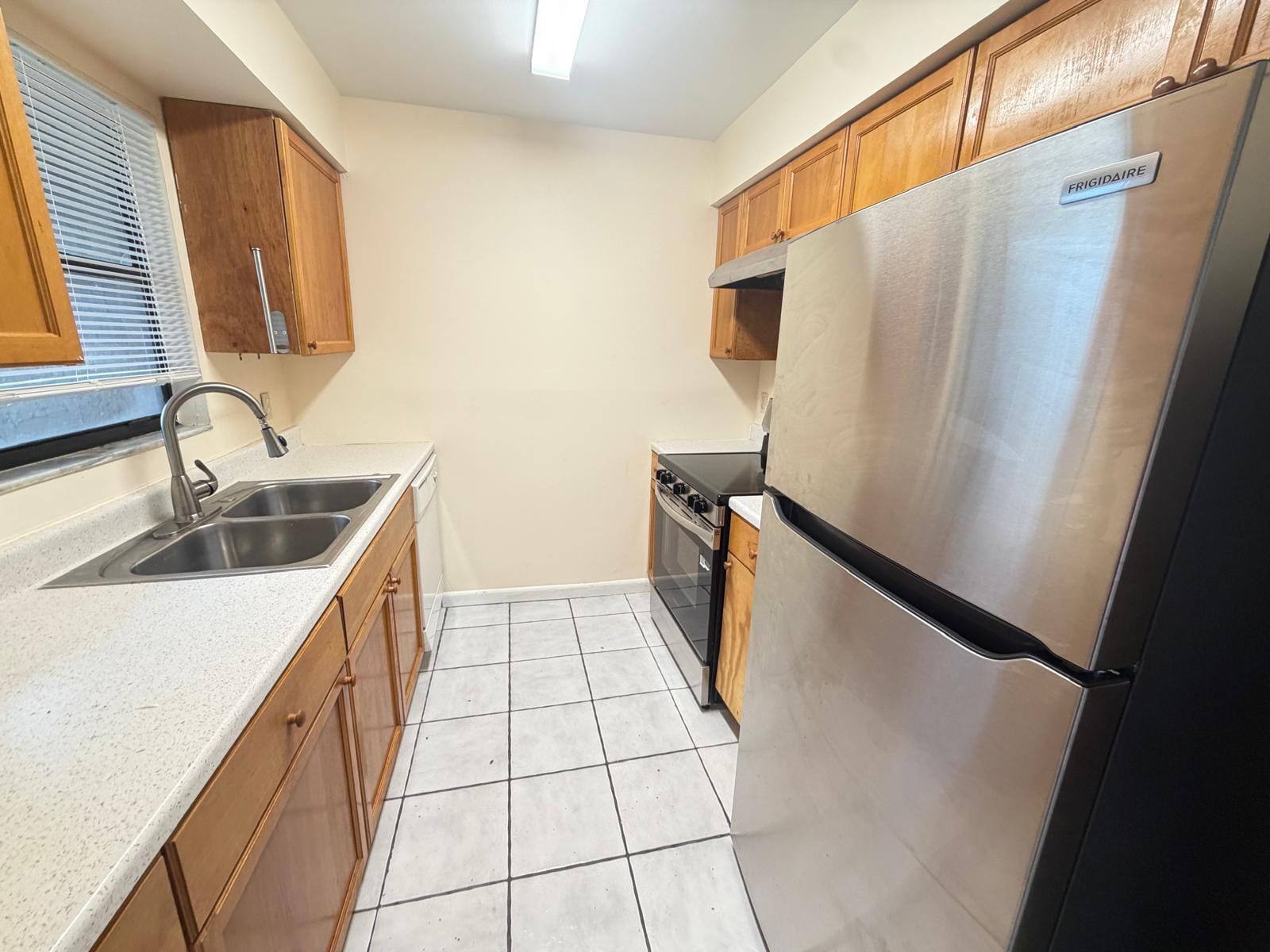 4105 INLET Circle — photo 6