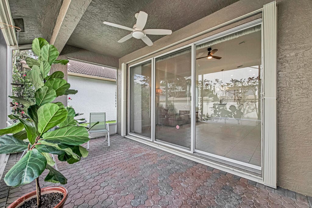 8067 BELLAFIORE Way, Boynton Beach, FL 33472 photo 28