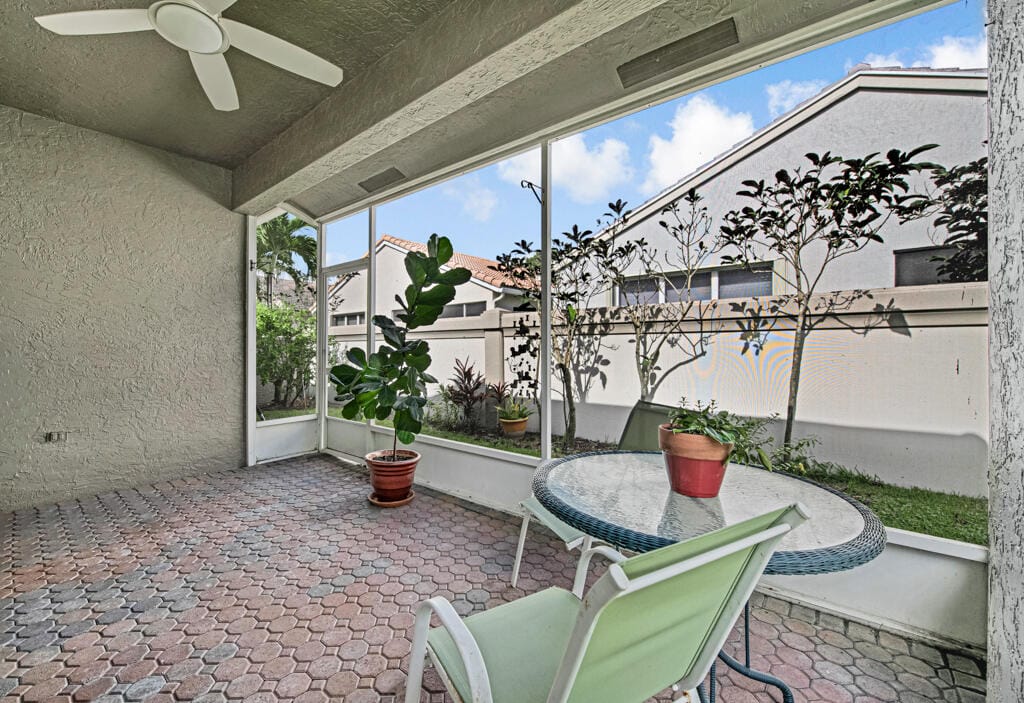 8067 BELLAFIORE Way, Boynton Beach, FL 33472 photo 30