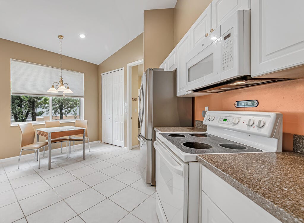 8067 BELLAFIORE Way — photo 7