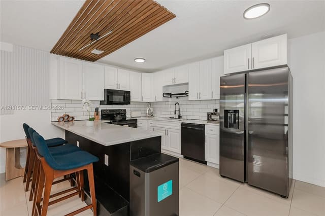 709 SW 14th Court 1-2, Fort Lauderdale, FL 33315