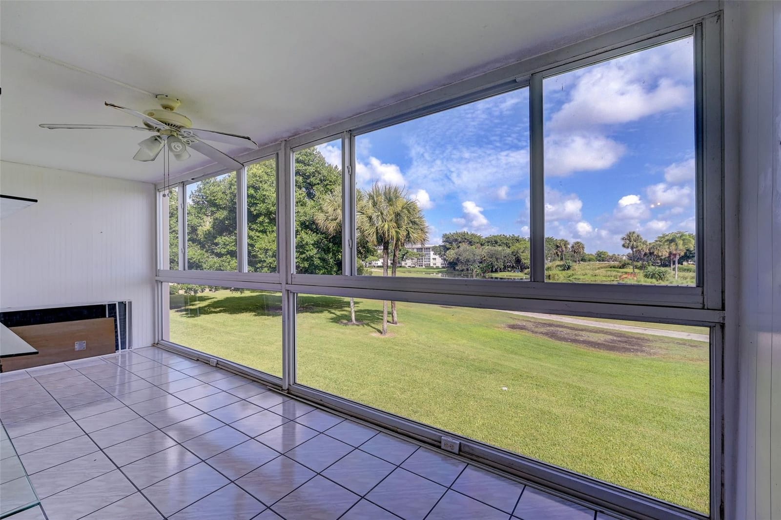 4402 MARTINIQUE Court D2 — photo 11