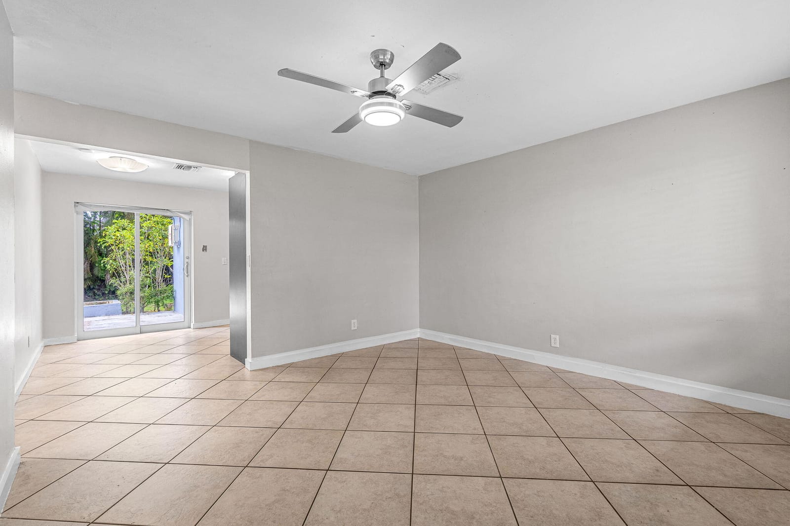 9478 SW 51ST Street 9478 — photo 11