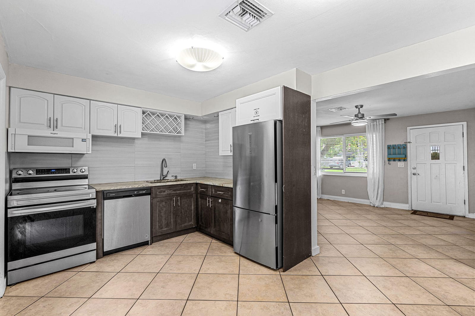 9478 SW 51ST Street 9478 — photo 5