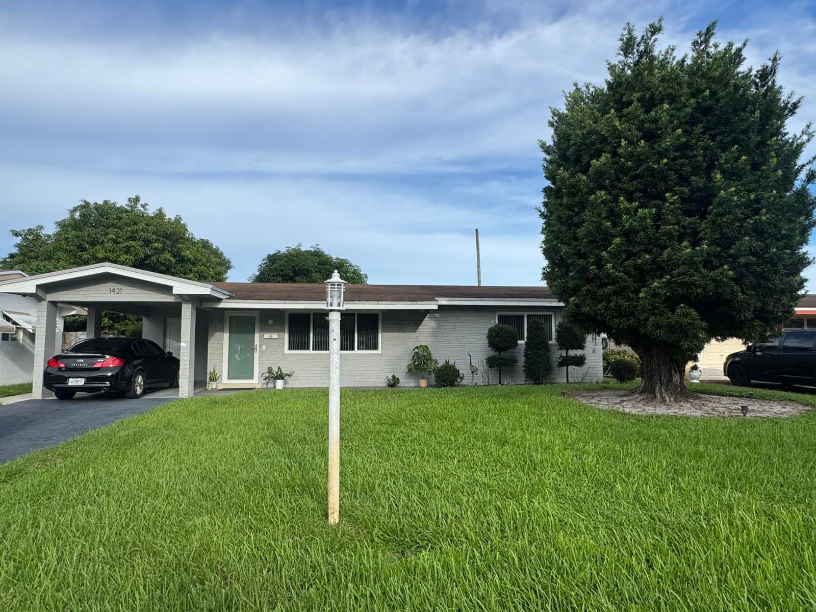 1431 NW 79TH Way, Pembroke Pines, FL 33024 photo 1