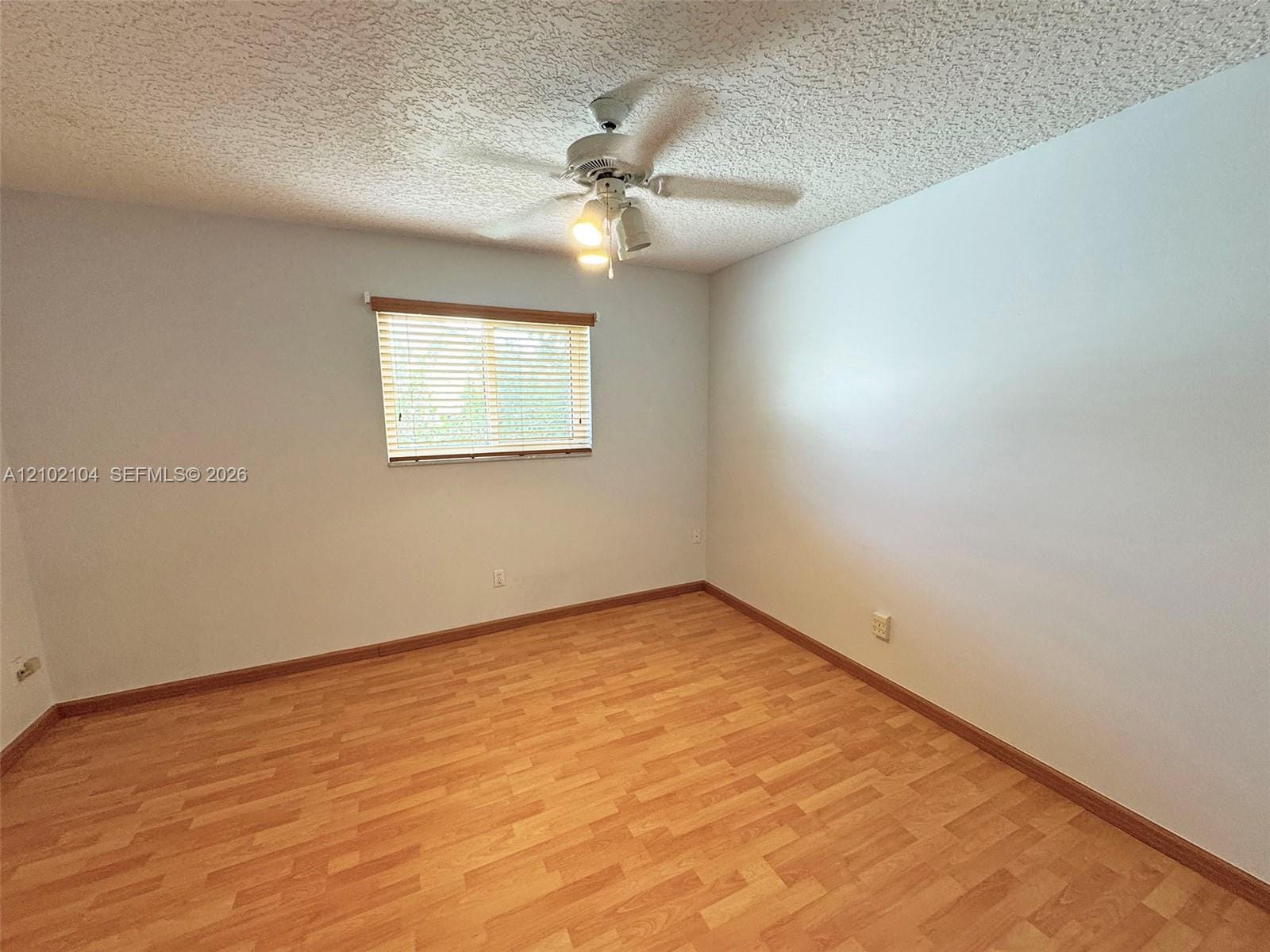 20565 SW 80th Place — photo 12