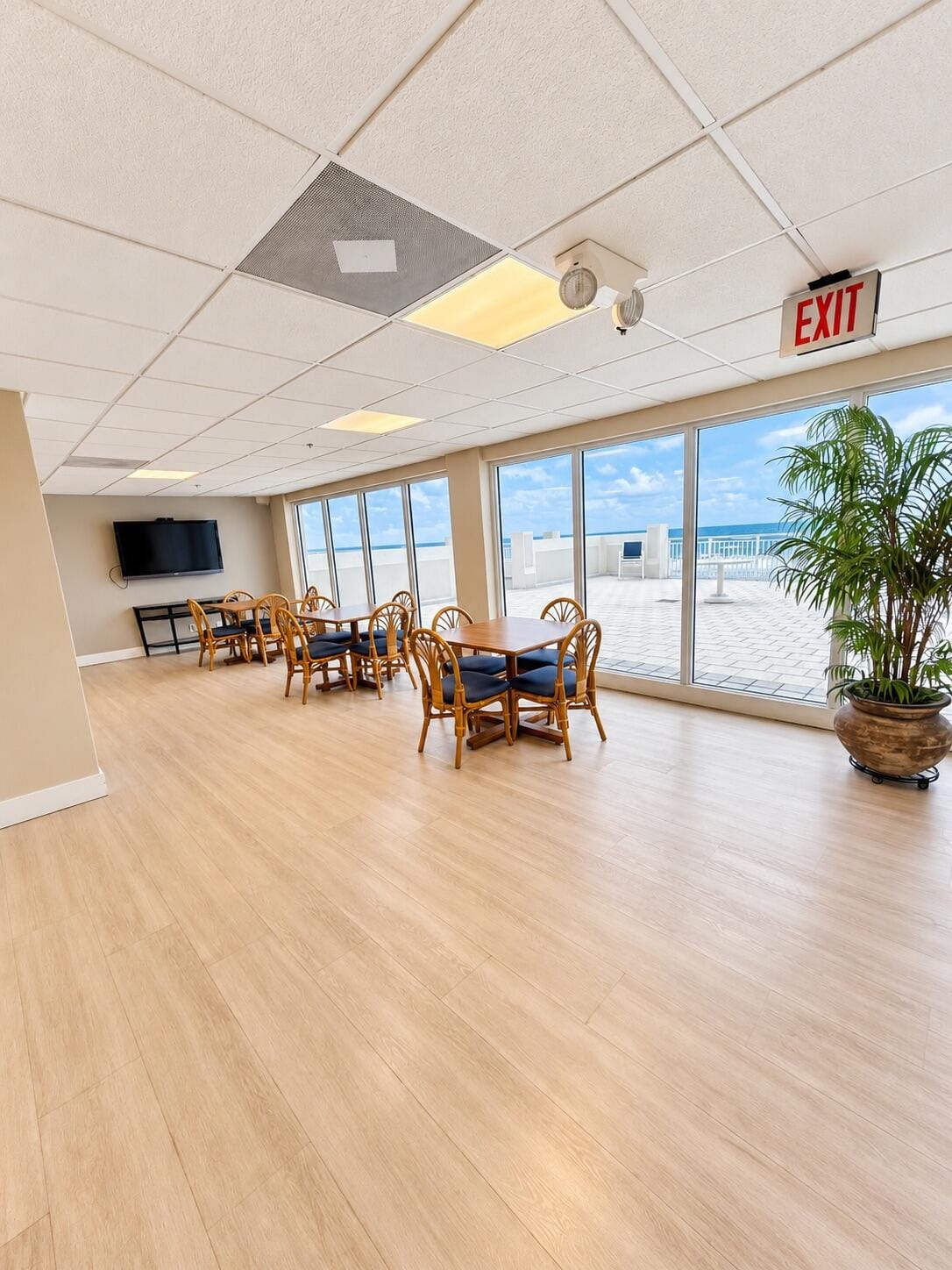 4505 S Ocean Boulevard 104, Highland Beach, FL 33487 photo 19