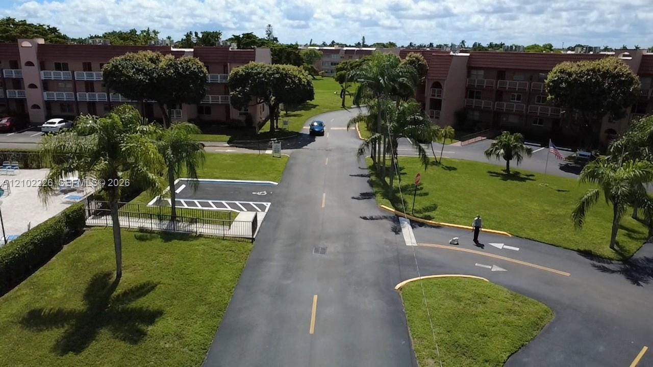 9641 Sunrise Lakes Boulevard 203, Sunrise, FL 33322 photo 4