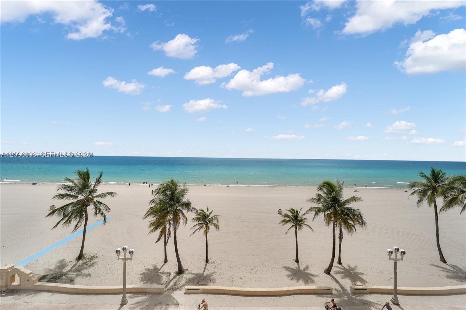 300 Oregon Street 407, Hollywood, FL 33019 photo 17