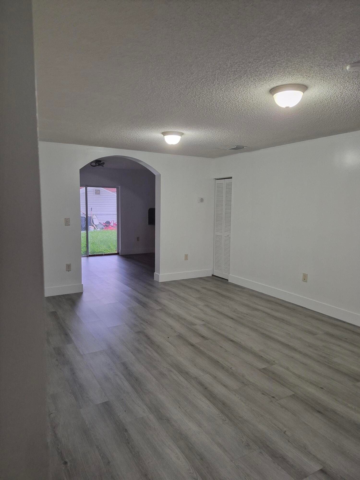 20431 NW 18th Avenue, Miami Gardens, FL 33056 photo 9