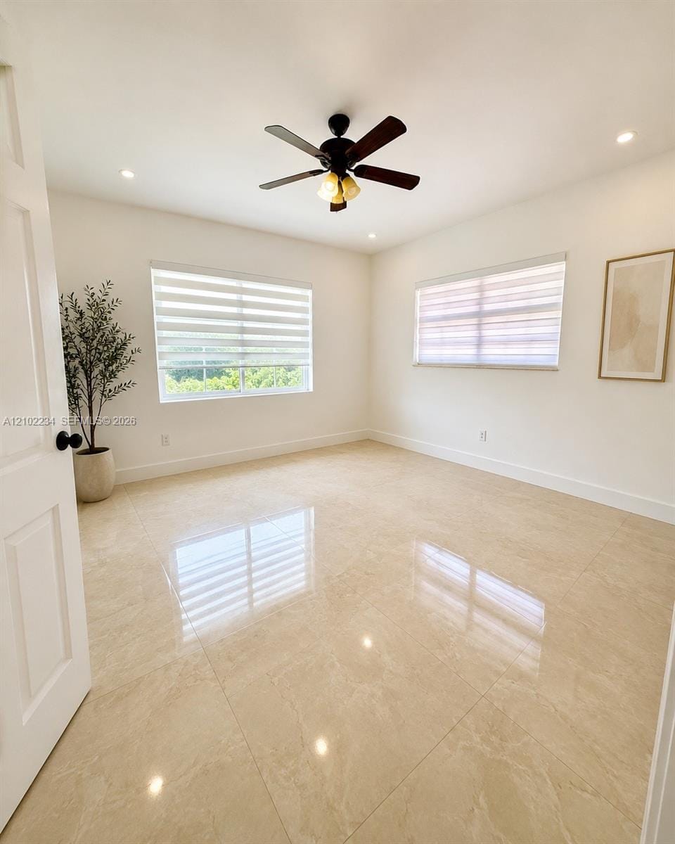 4590 E 9th Lane, Hialeah, FL 33013 photo 11