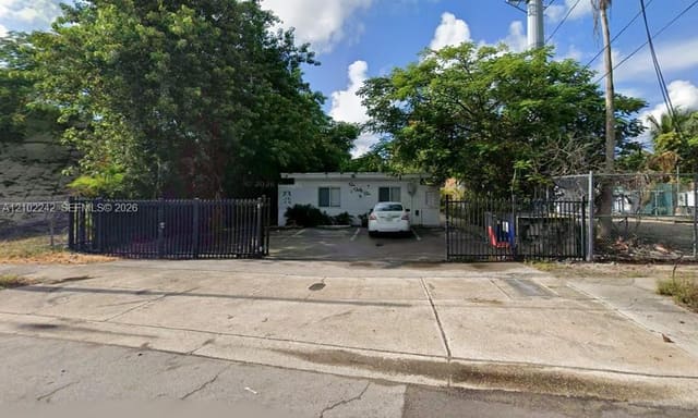 666 NW 35th Street 2, Miami, FL 33127