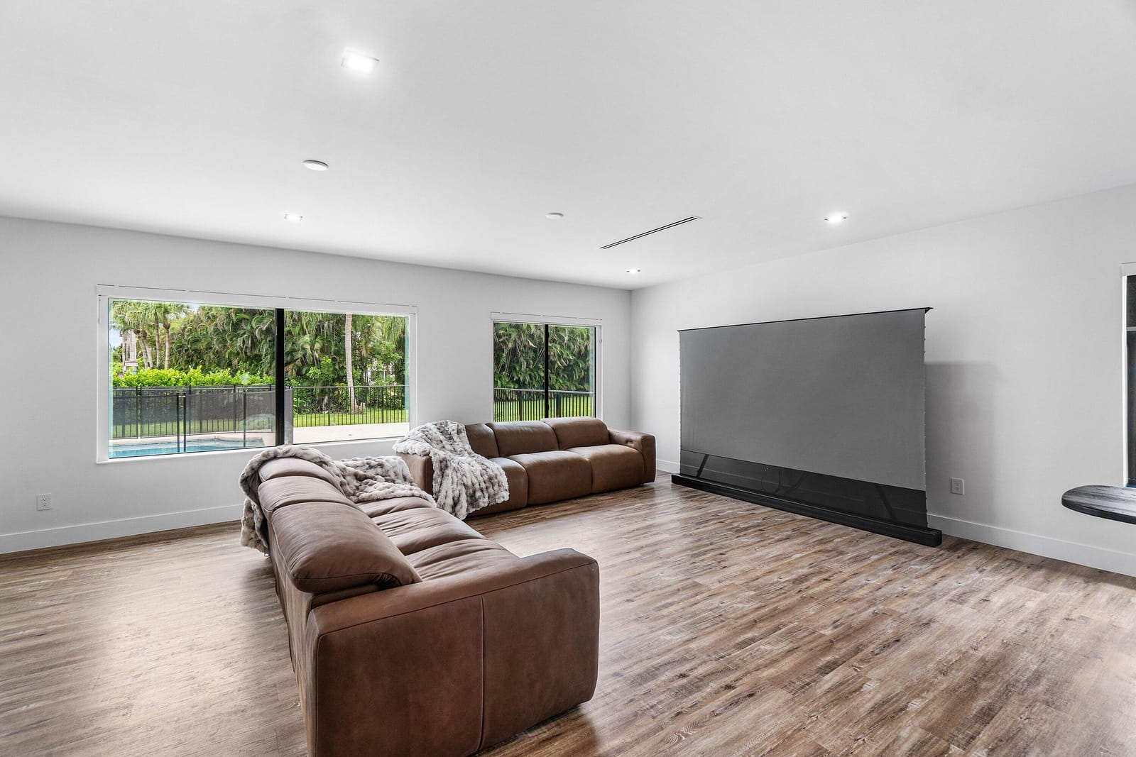 1050 Fairdale Way, Wellington, FL 33414 photo 13