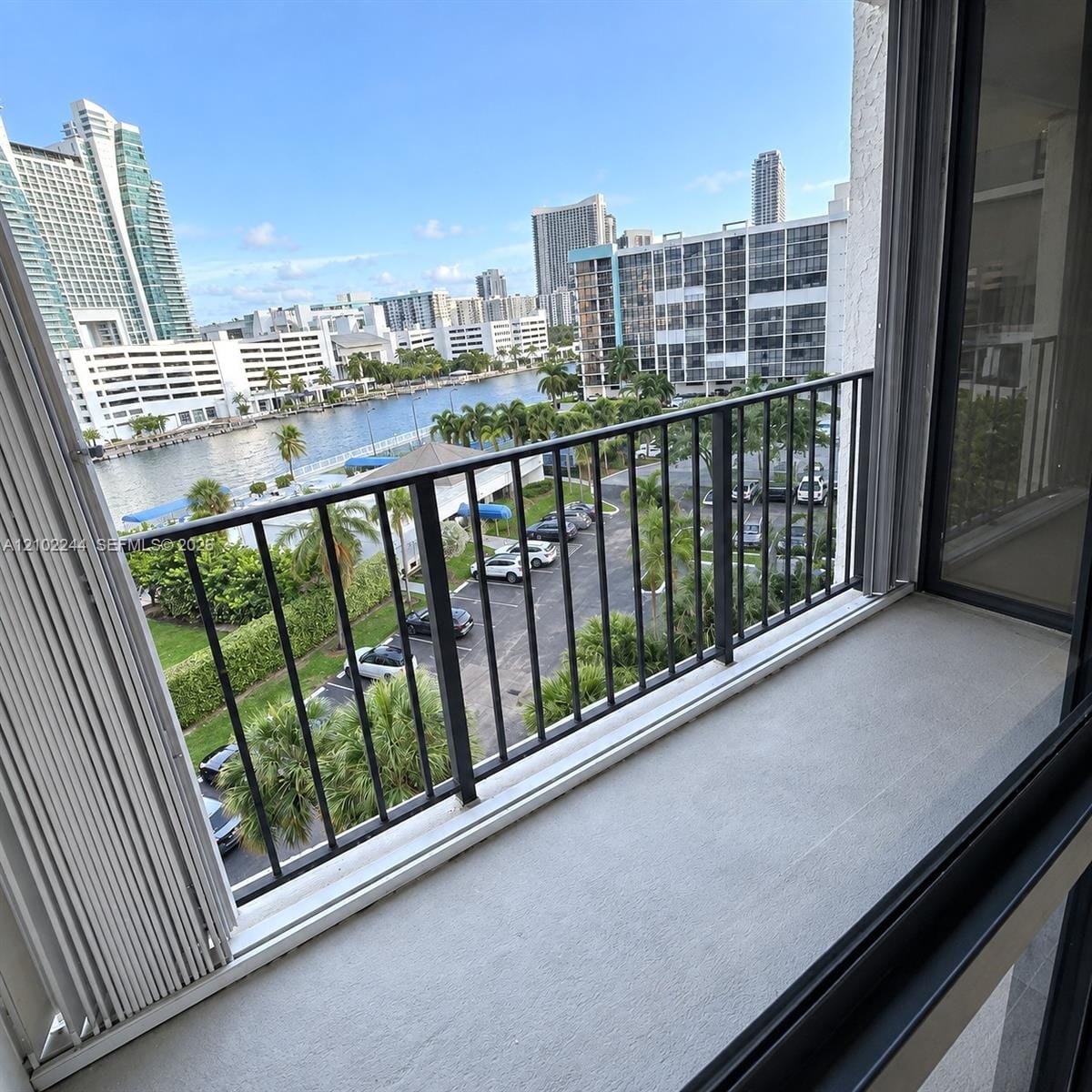 600 Parkview Drive 722, Hallandale Beach, FL 33009 photo 17