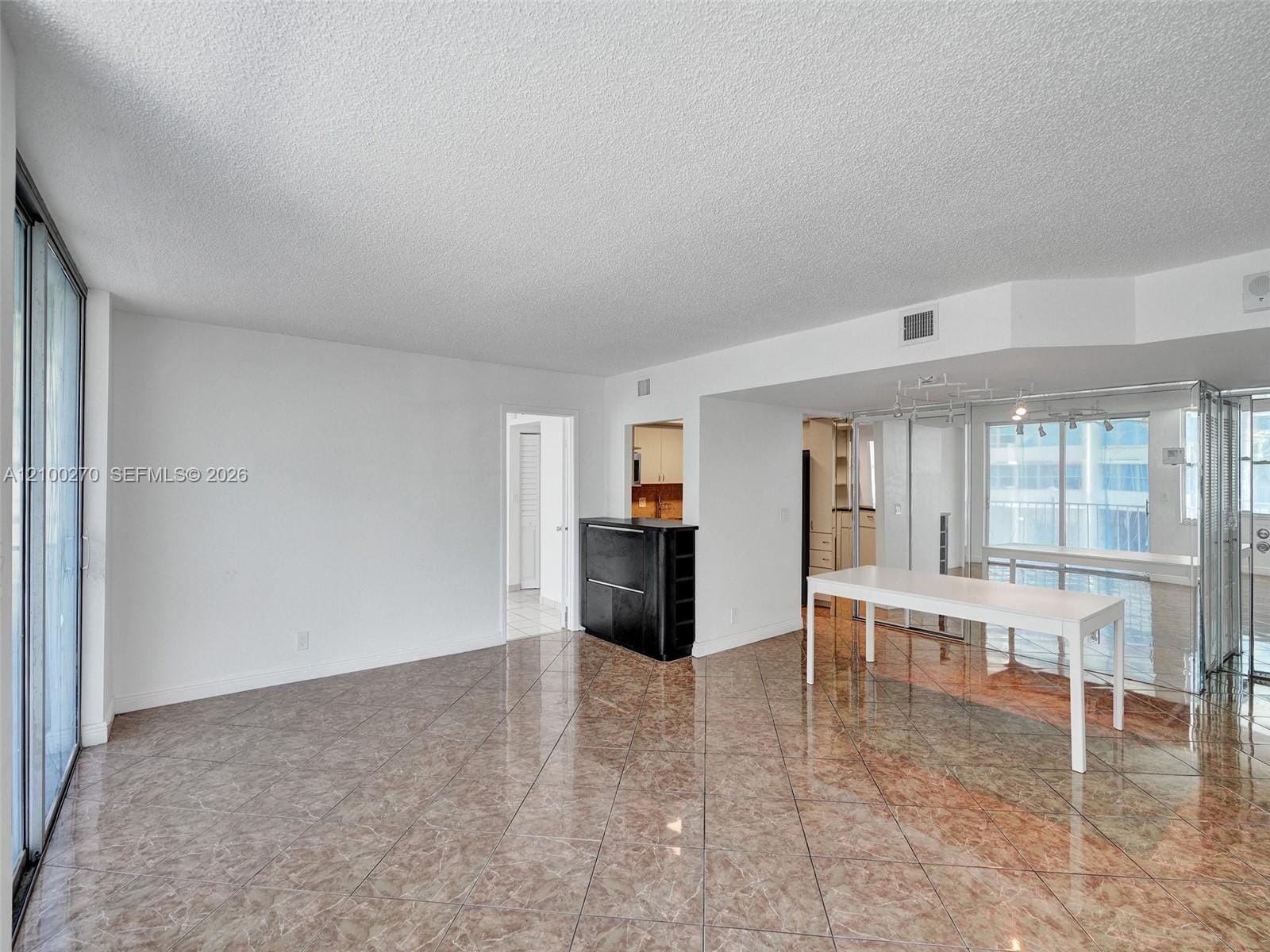 16570 NE 26th Avenue 2C, North Miami Beach, FL 33160 photo 11