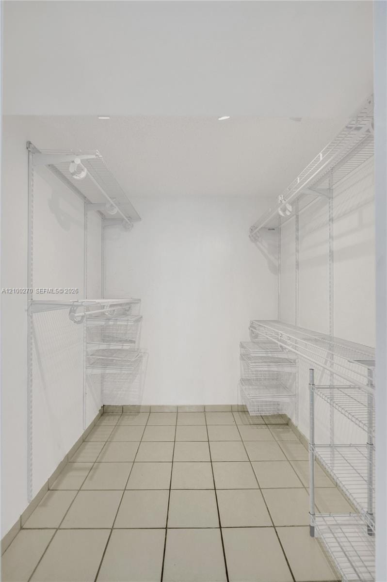16570 NE 26th Avenue 2C, North Miami Beach, FL 33160 photo 15