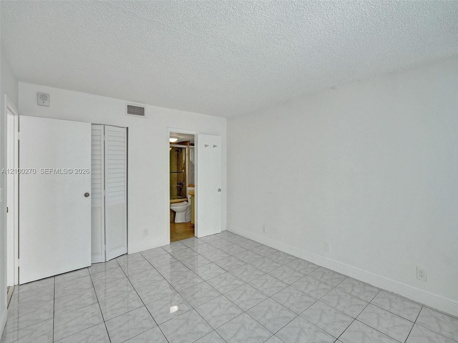 16570 NE 26th Avenue 2C, North Miami Beach, FL 33160 photo 17