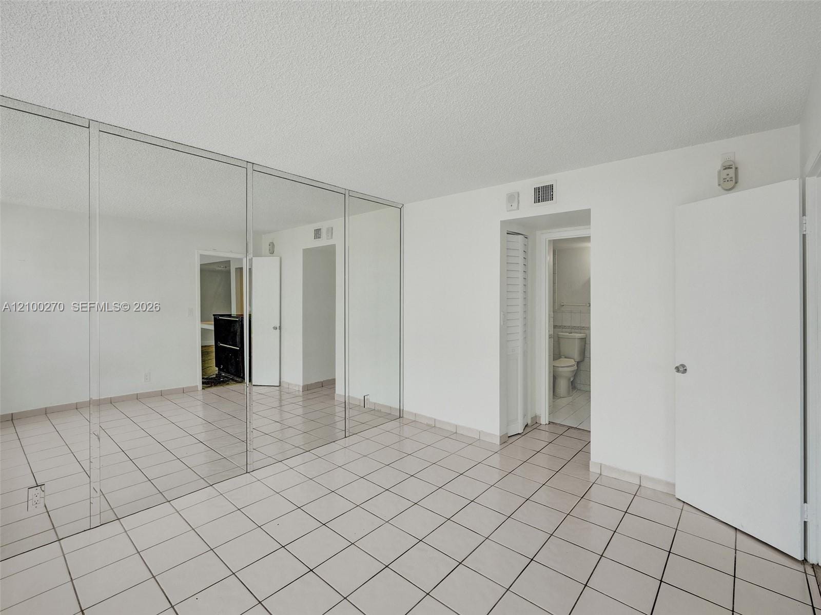 16570 NE 26th Avenue 2C, North Miami Beach, FL 33160 photo 19