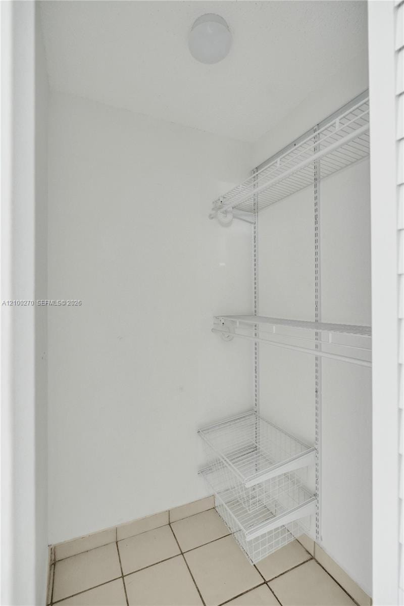 16570 NE 26th Avenue 2C, North Miami Beach, FL 33160 photo 22