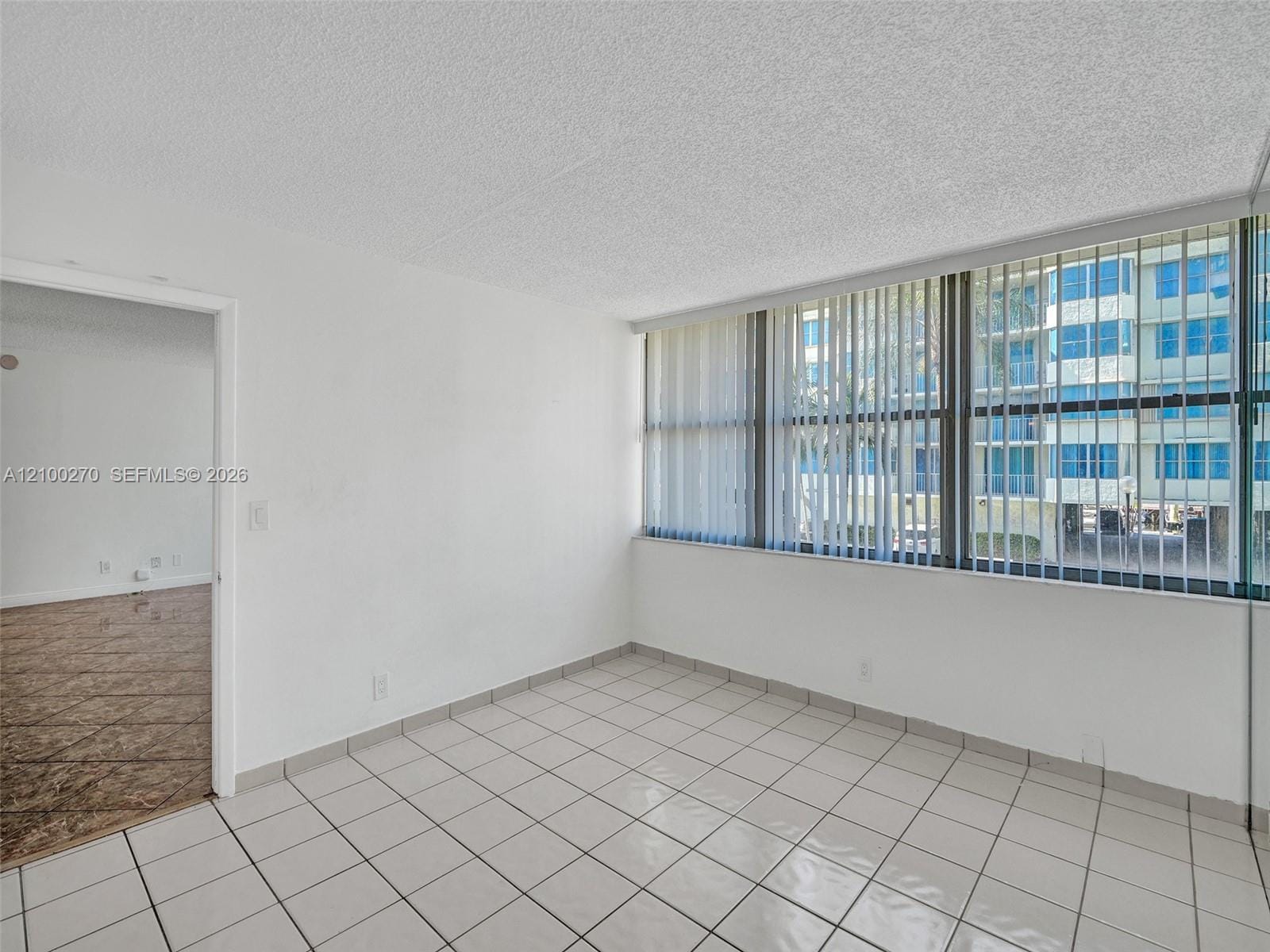 16570 NE 26th Avenue 2C, North Miami Beach, FL 33160 photo 25