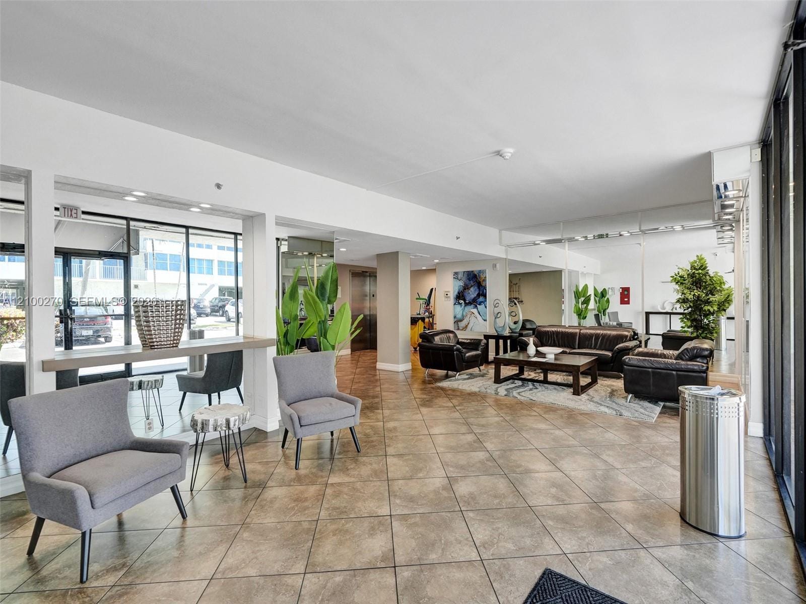 16570 NE 26th Avenue 2C, North Miami Beach, FL 33160 photo 30