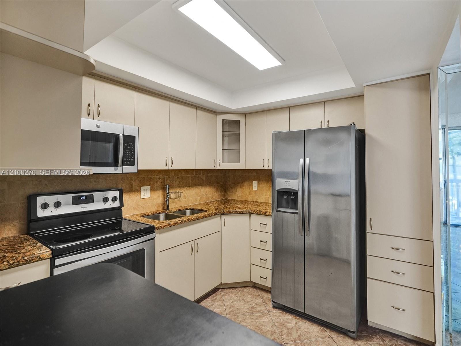 16570 NE 26th Avenue 2C, North Miami Beach, FL 33160 photo 6