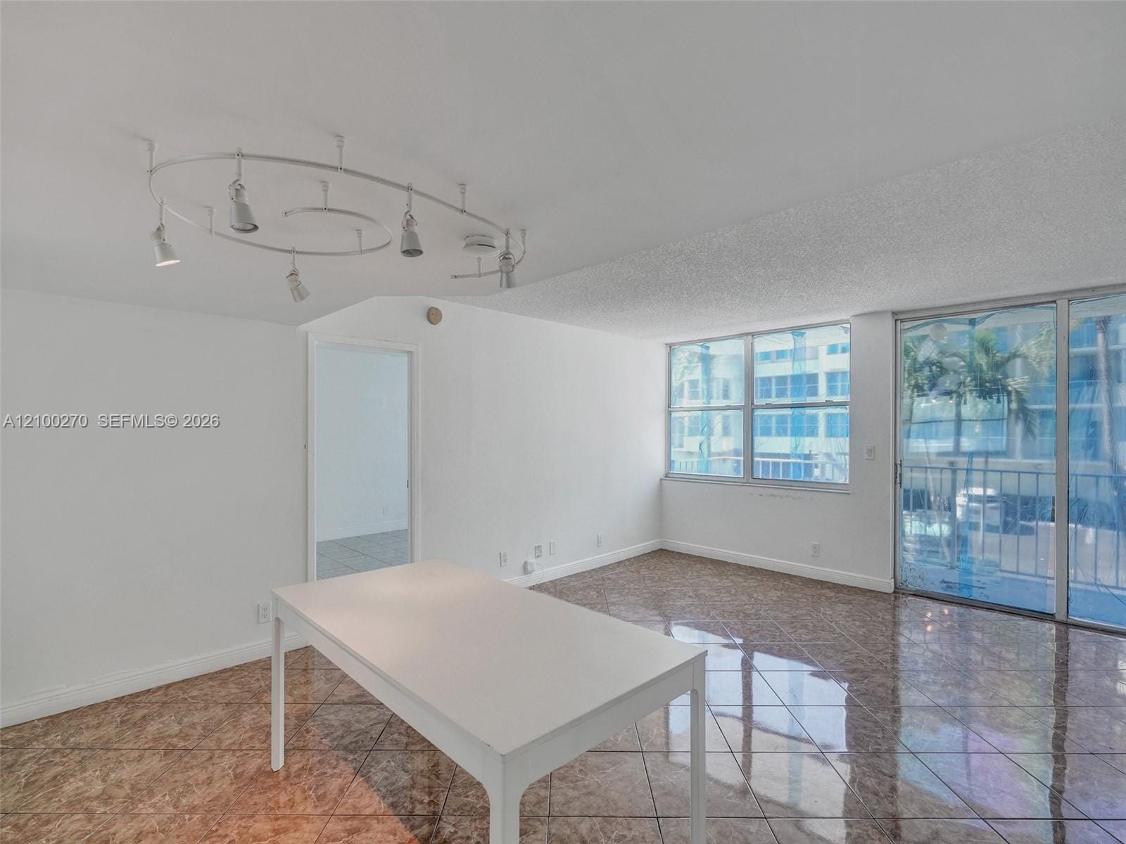 16570 NE 26th Avenue 2C, North Miami Beach, FL 33160 photo 9