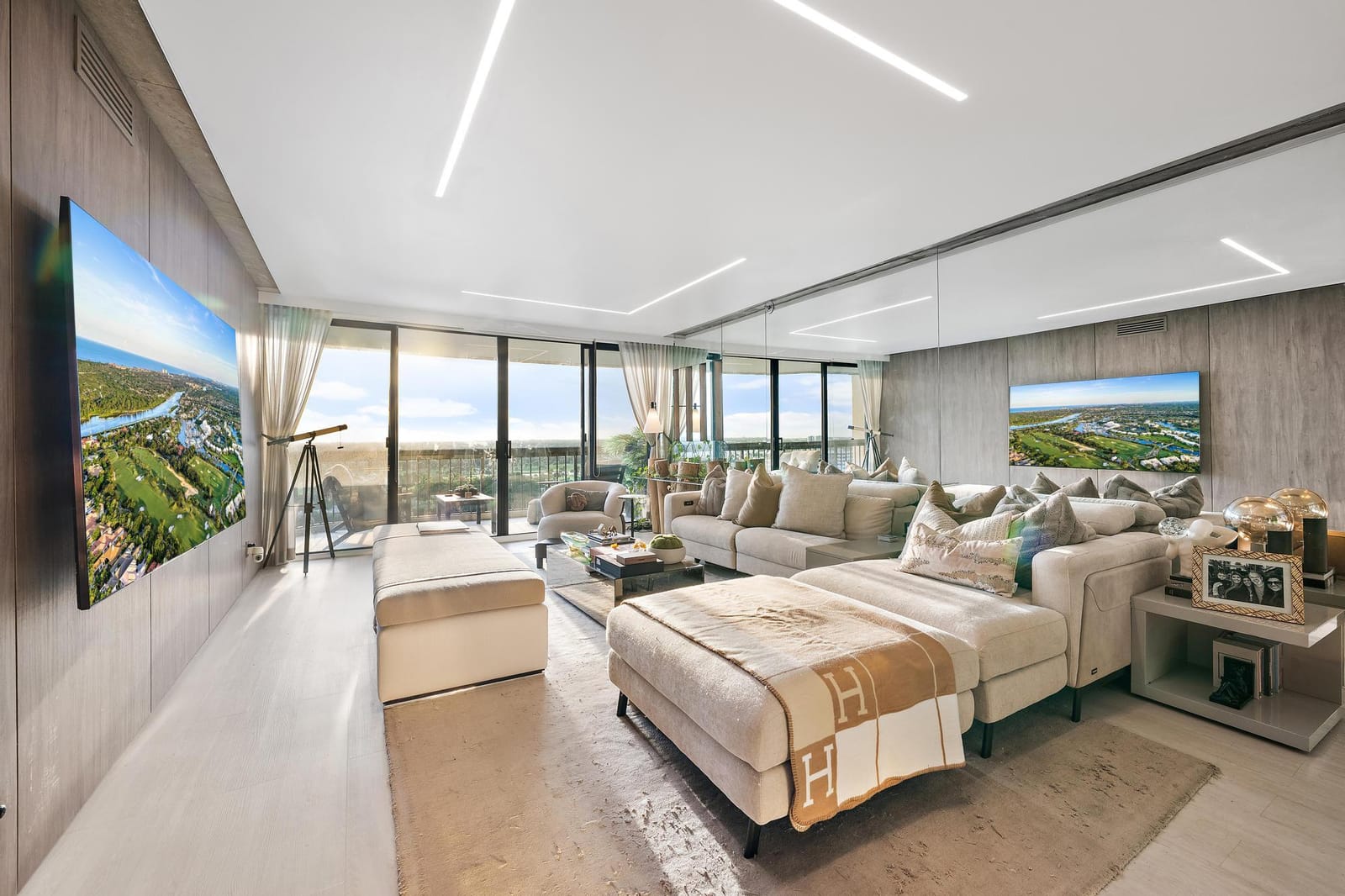 1900 Consulate Place 1205, West Palm Beach, FL 33401 photo 13