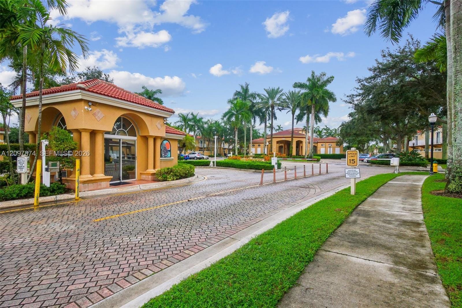 3191 SW 129th Way 137, Miramar, FL 33027 photo 25