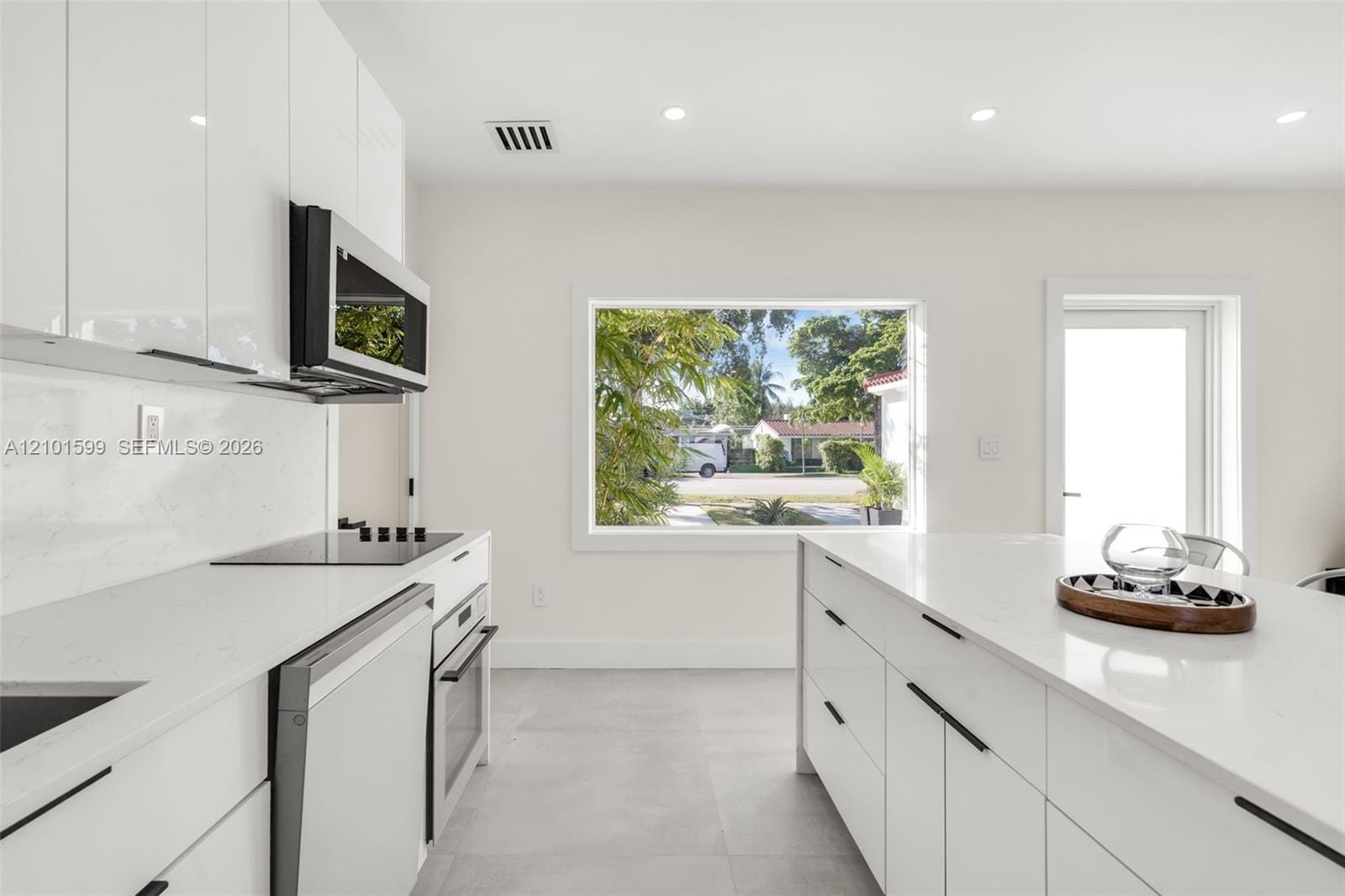 1371 71st Street, Miami Beach, FL 33141 photo 9